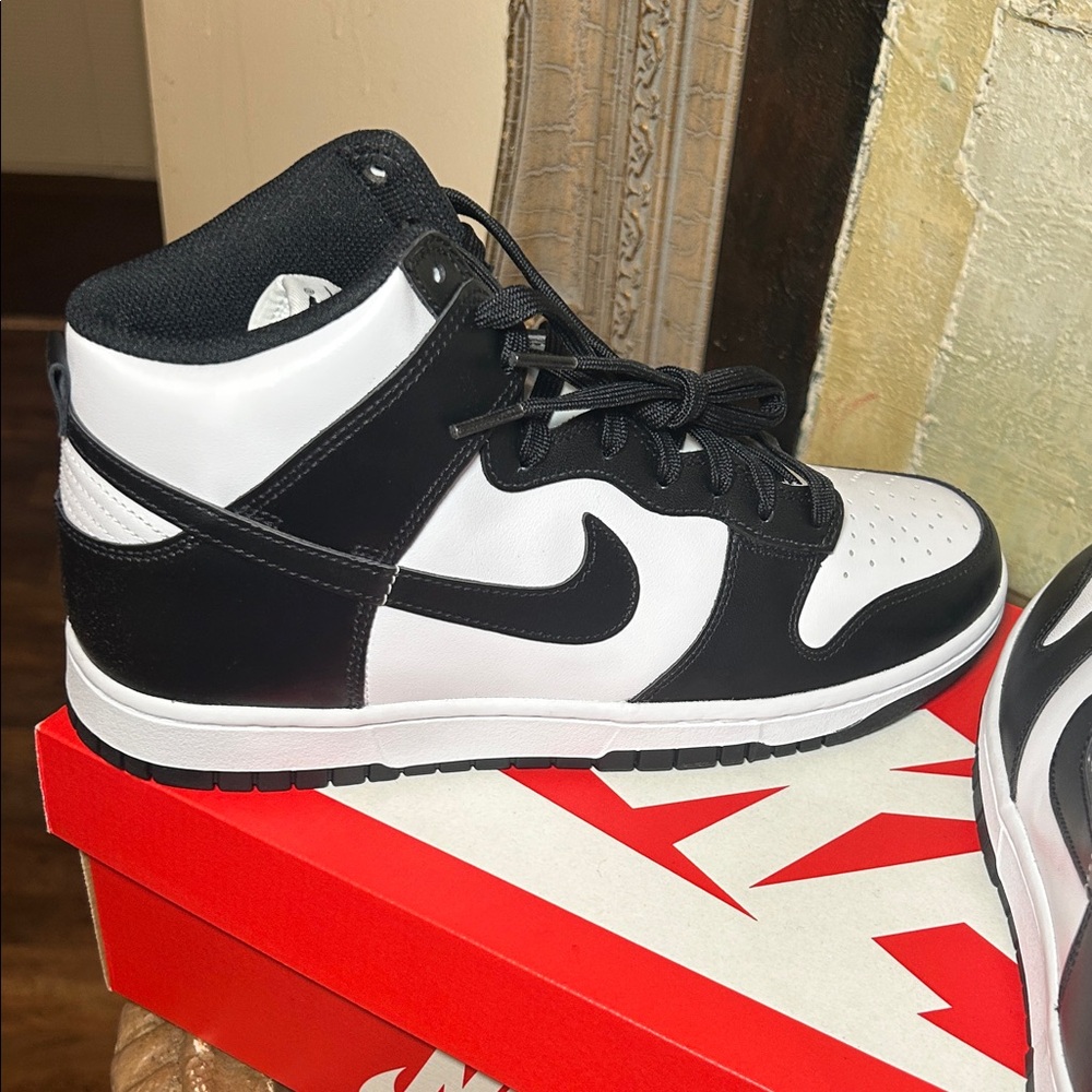 Nike Black and White Nike Dunk HI Retro-Panda - Picture 3 of 6